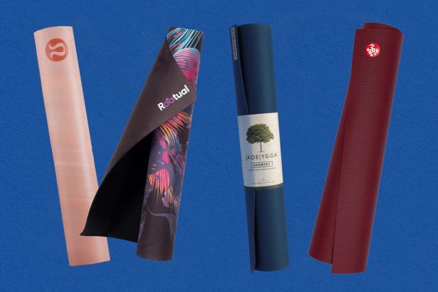 the-best-mats-for-hot-yoga,-according-to-experts